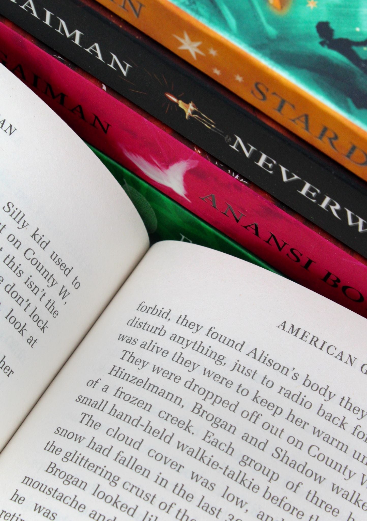 Neil Gaiman American Gods 5 Books Collection Set - American Gods, Neverwhere | Fantasy, Fiction, Adventure,Storytelling, Urban Fantasy Book