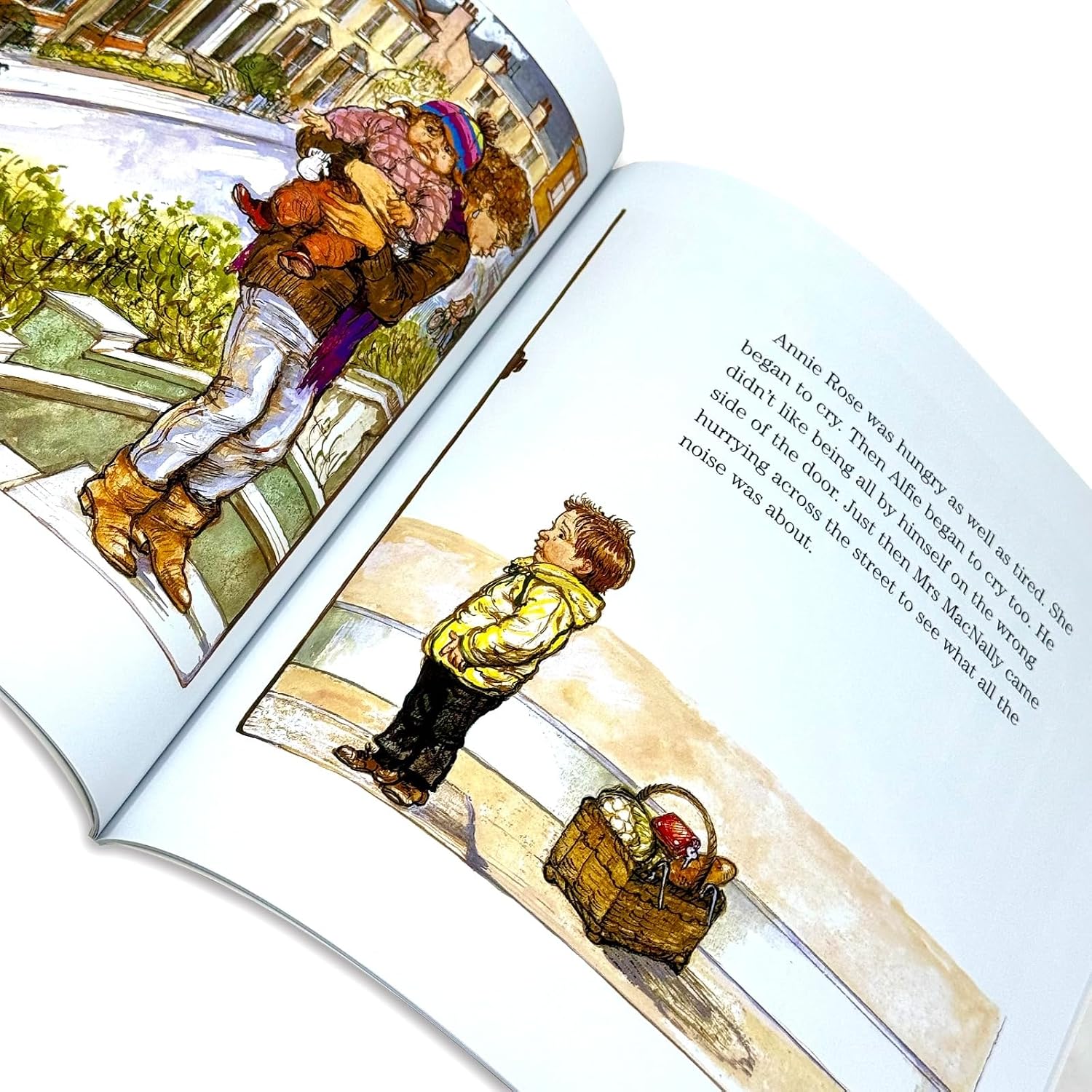 Shirley Hughes Alfie Collection 10 Books Set (Alfie Gets in First, Alfie's Feet, Alfie at Nursery School, All About Alfie, Alfie on Holiday and More!) | Paperback
