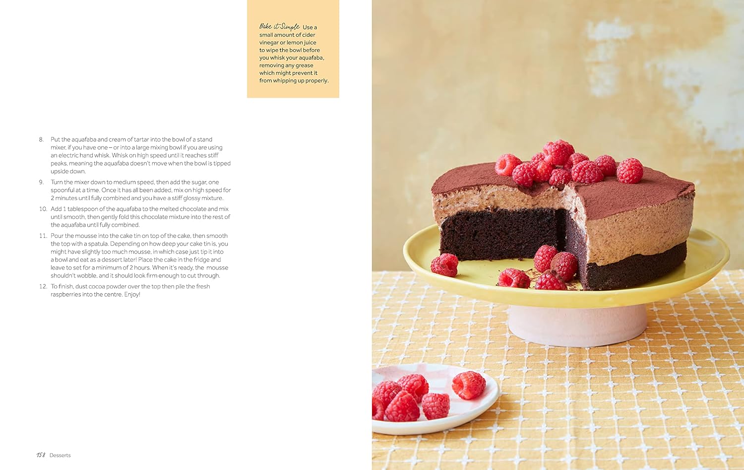 Simply Vegan Baking: Taking the faff out of vegan cakes, cookies, breads and desserts by Freya Cox (Hardcover)
