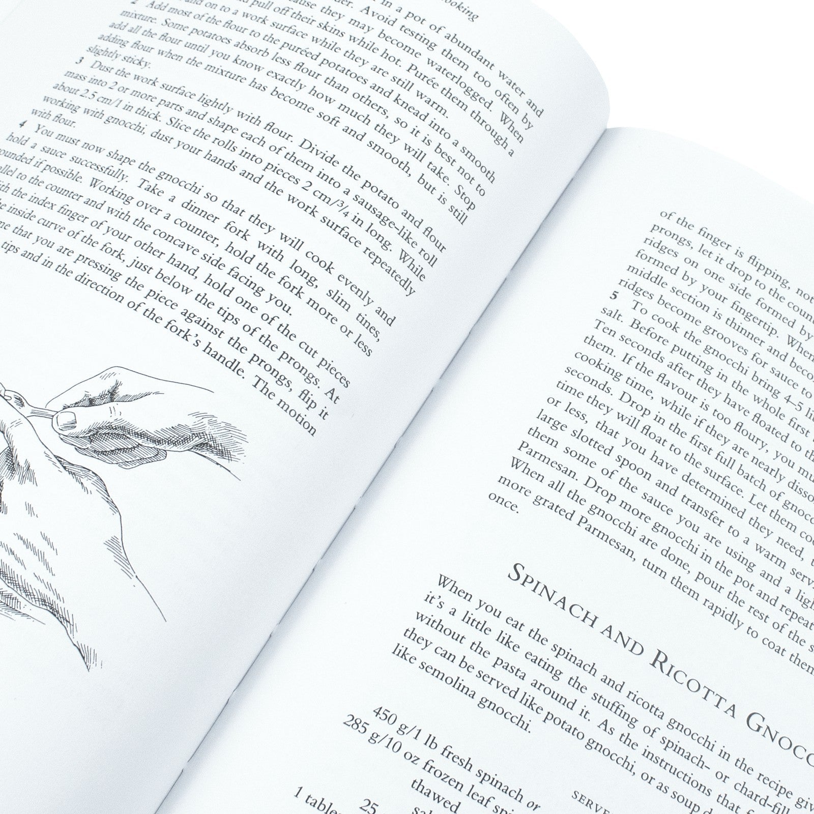 The Essentials of Classic Italian Cooking by Marcella Hazan – The Ultimate Cookbook for Traditional Italian Recipes, Home Cooking & Culinary Mastery