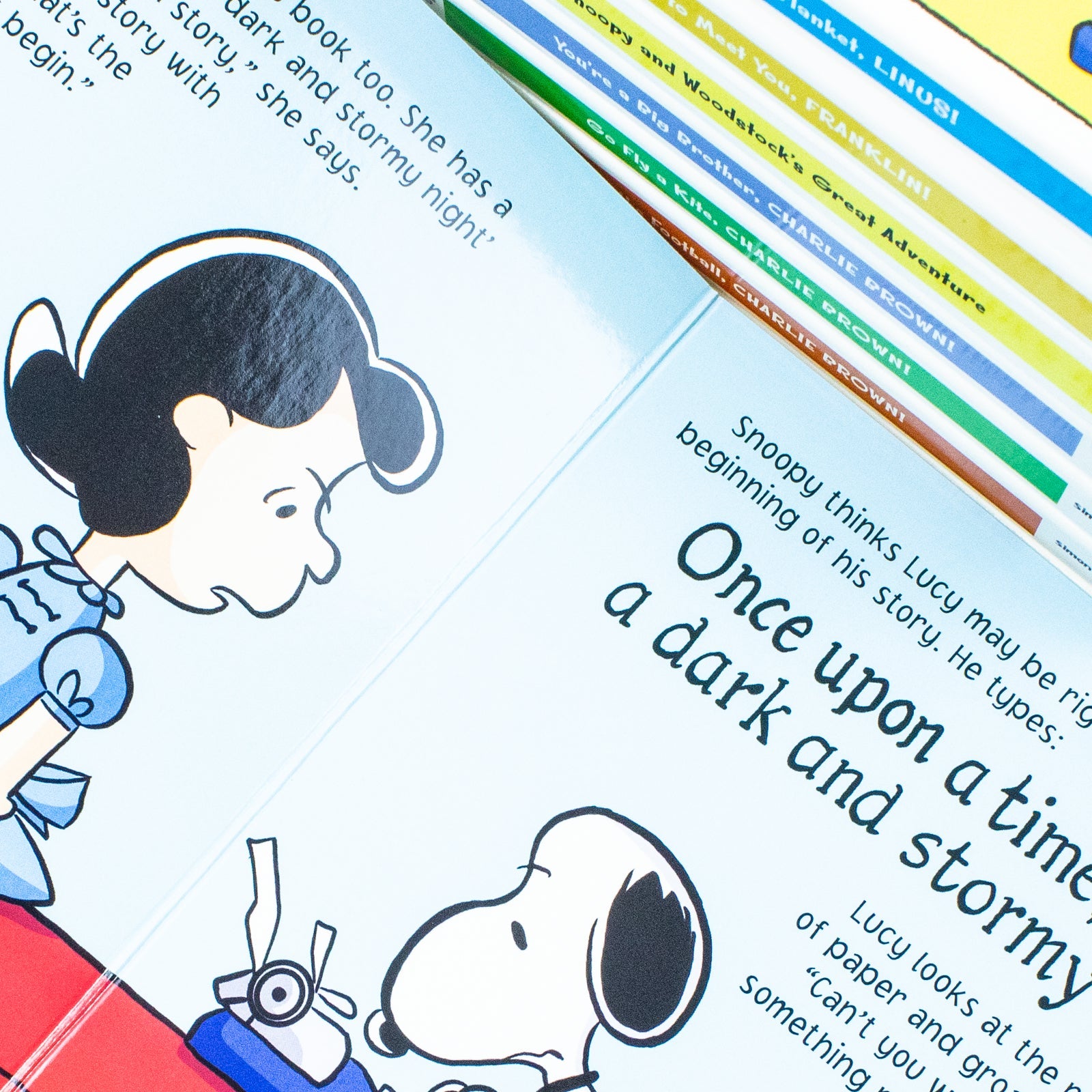 The Peanuts Story Box Set Collection By Charles M Schulz: illustrated 8 Board Books