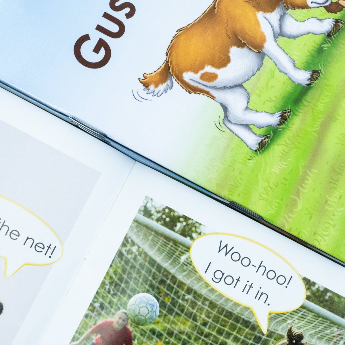 Red Squirrel Phonics Level 4- Set 2 Collection 8 Books Set(Gus and tex,A bang and a thud, Nat's shop, Keep fit, The pink thing, Fizz the pup, Set sail, A job for Thog)
