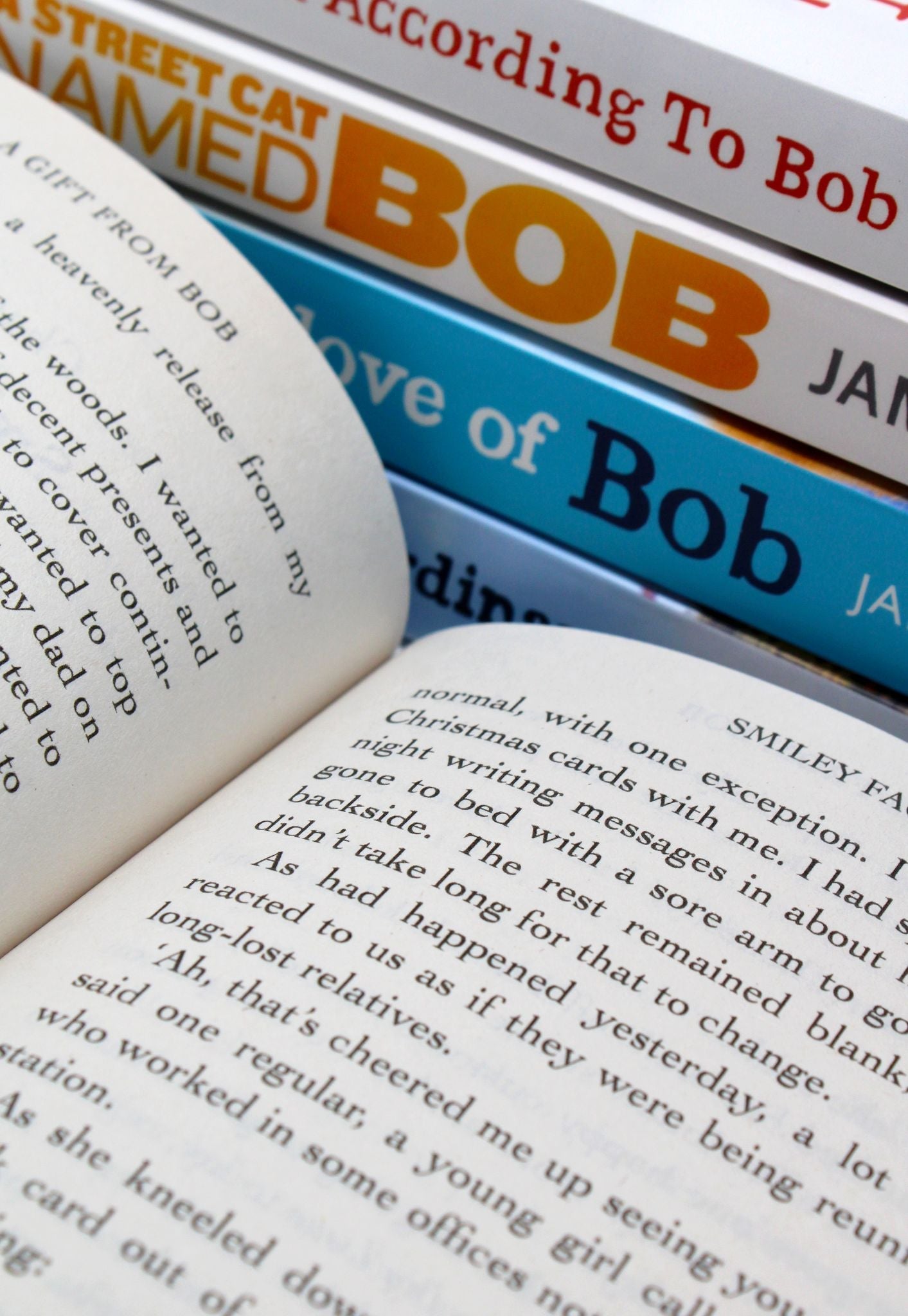 Photo of Bob the Cat Series 5 Books Set Pages by James Bowen