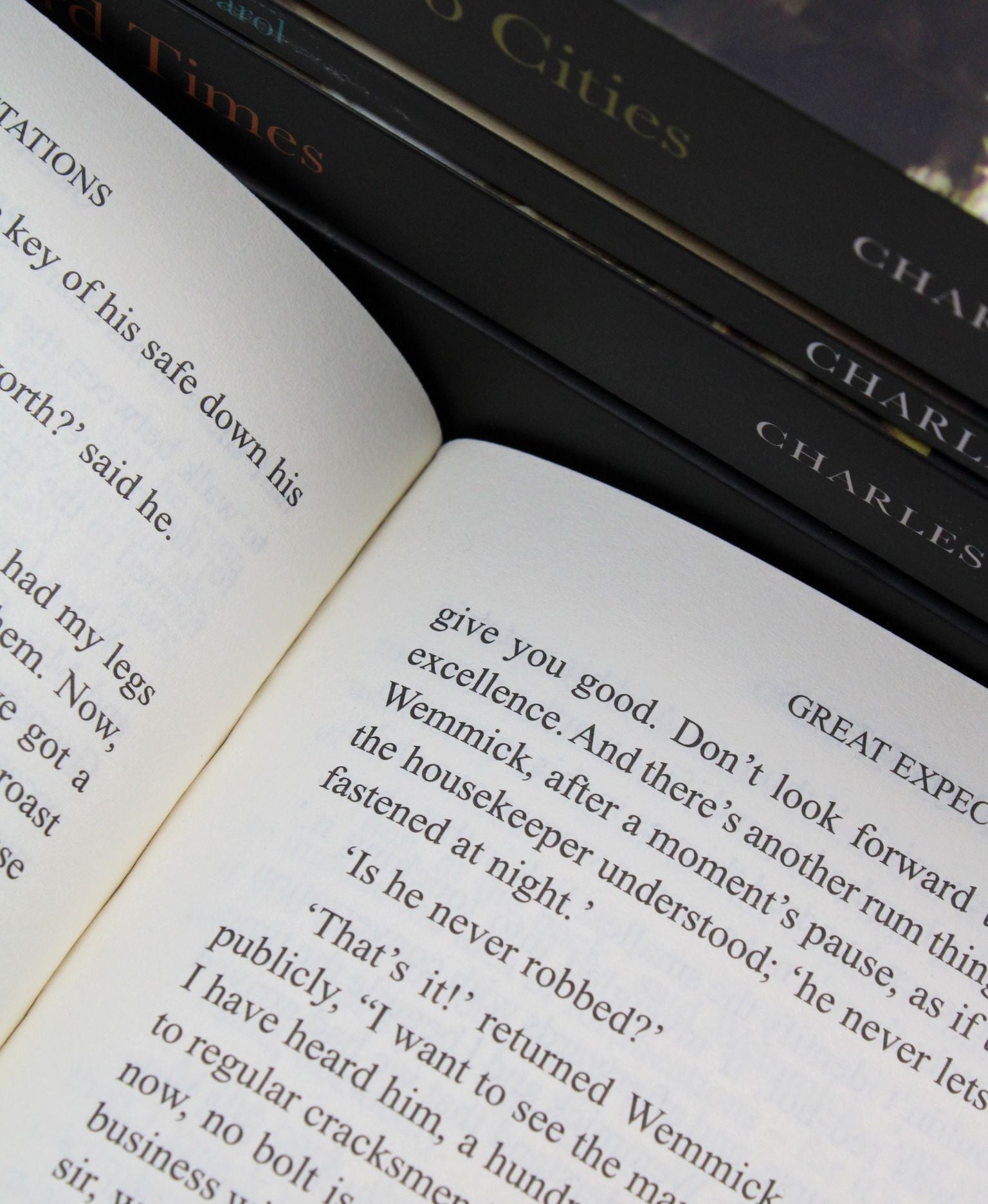 Major Works of Charles Dickens 5 Book Boxed Set – Classic Victorian Fiction, Essential 19th Century Novels, Timeless Literary Collection