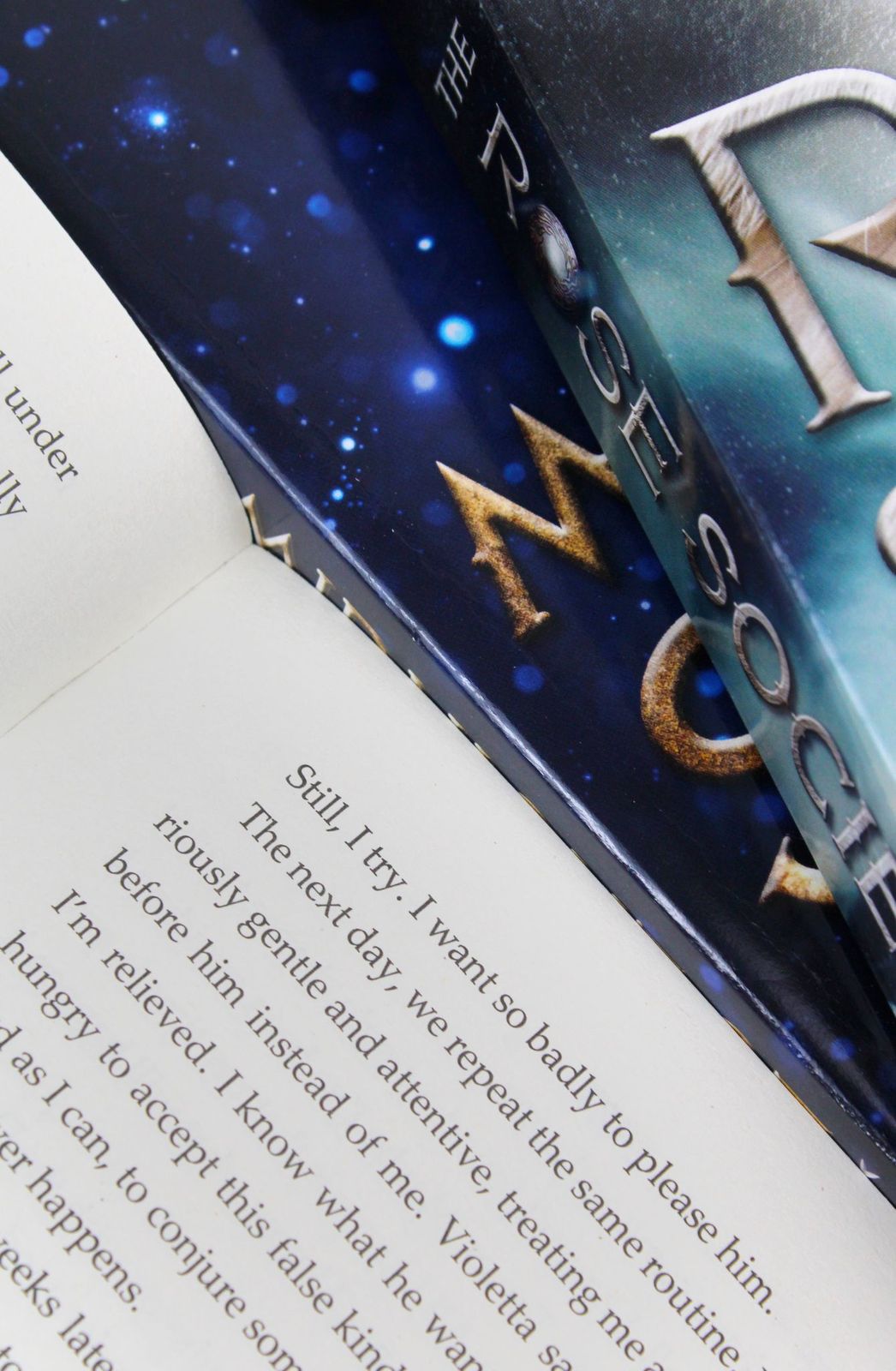 The Young Elites Trilogy by Marie Lu β 3-Book Collection Set | Action-Packed YA Fantasy Series β Adventure, Dystopian Drama & Thrilling Page-Turner