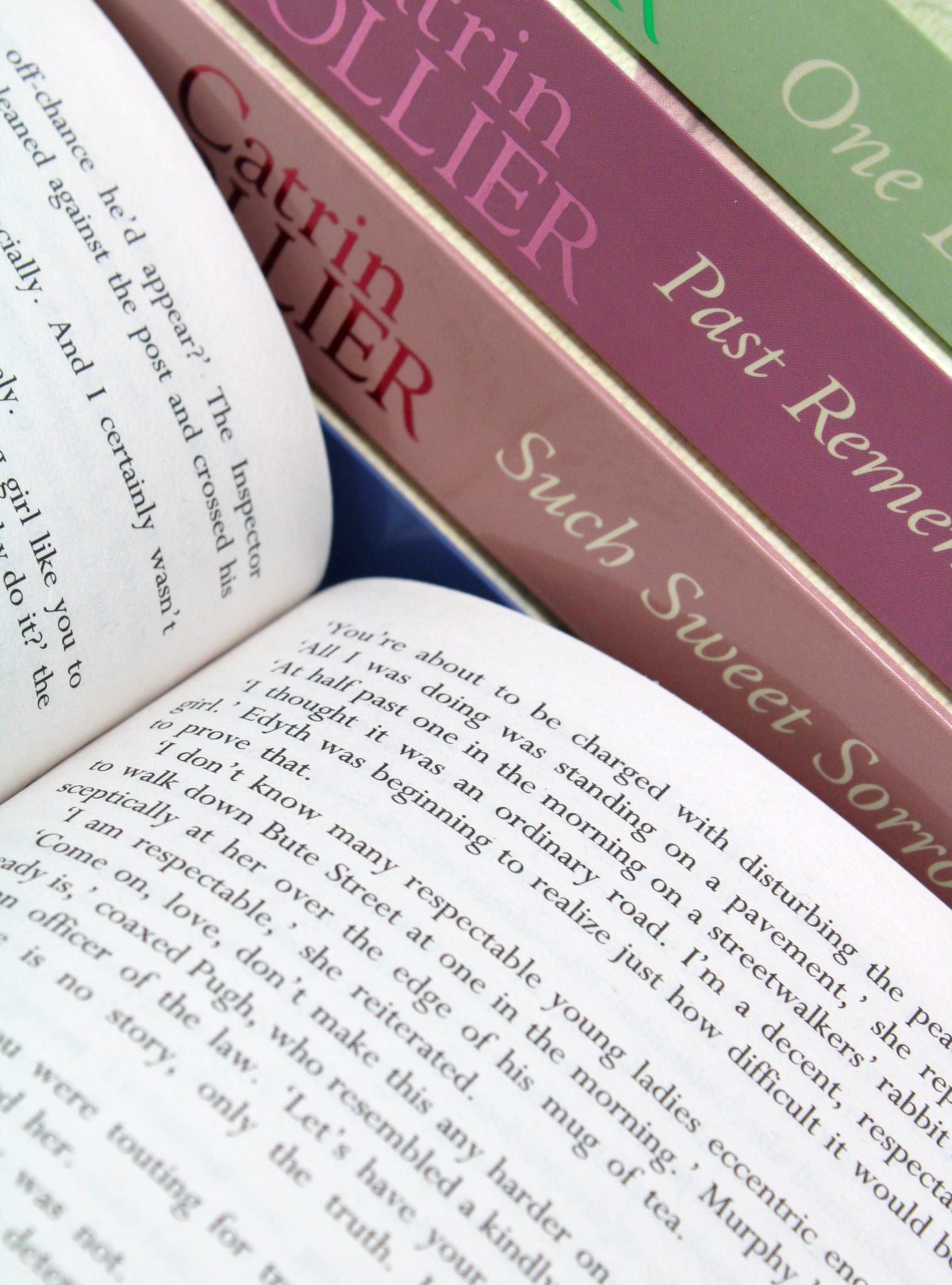 Photo of Hearts of Gold Series 5 Books Set Pages by Catrin Collier