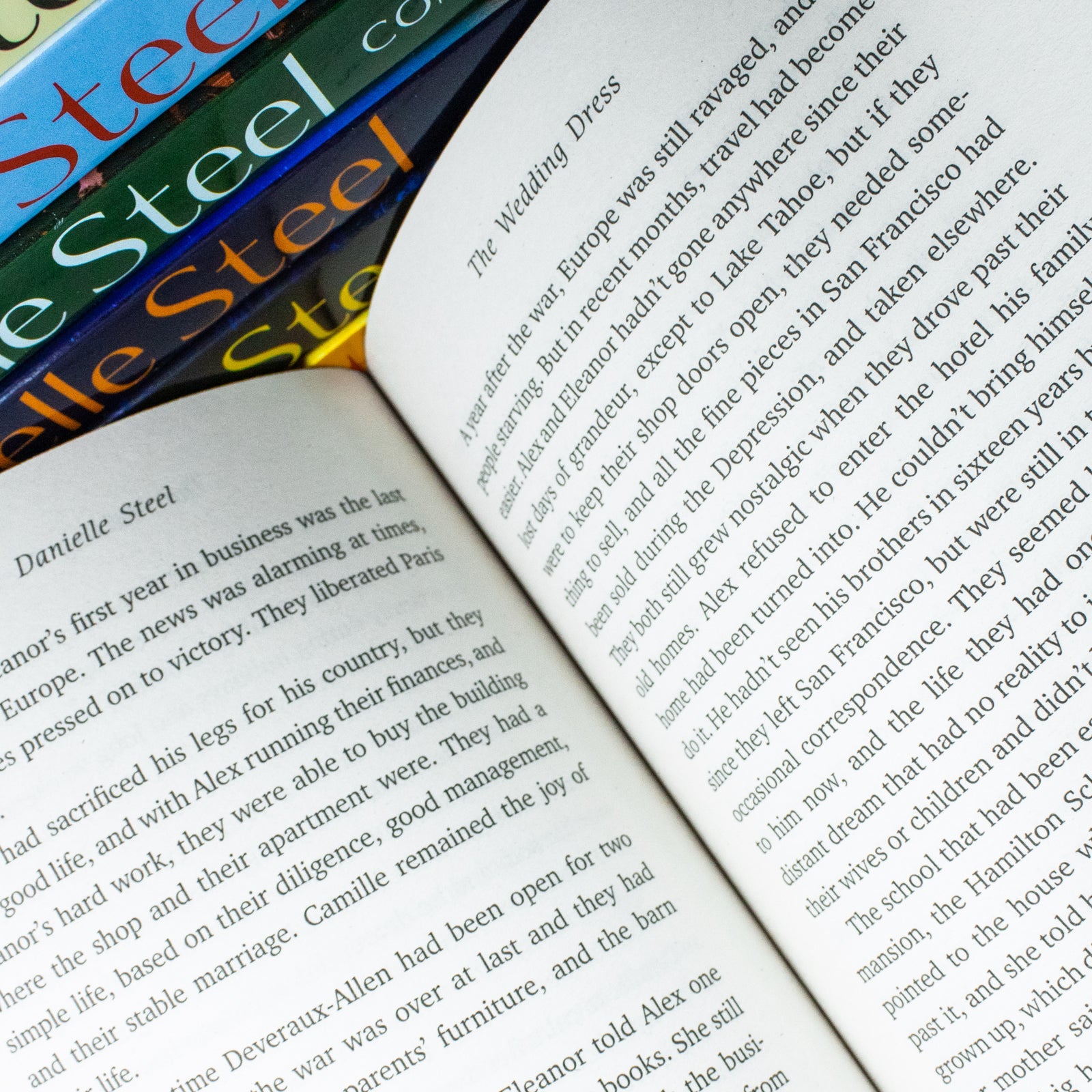 Danielle Steel 12-Book Box Set Collection – Featuring The Wedding Dress, All That Glitters, The Butler & More – Bestselling Romance & Fiction Novel