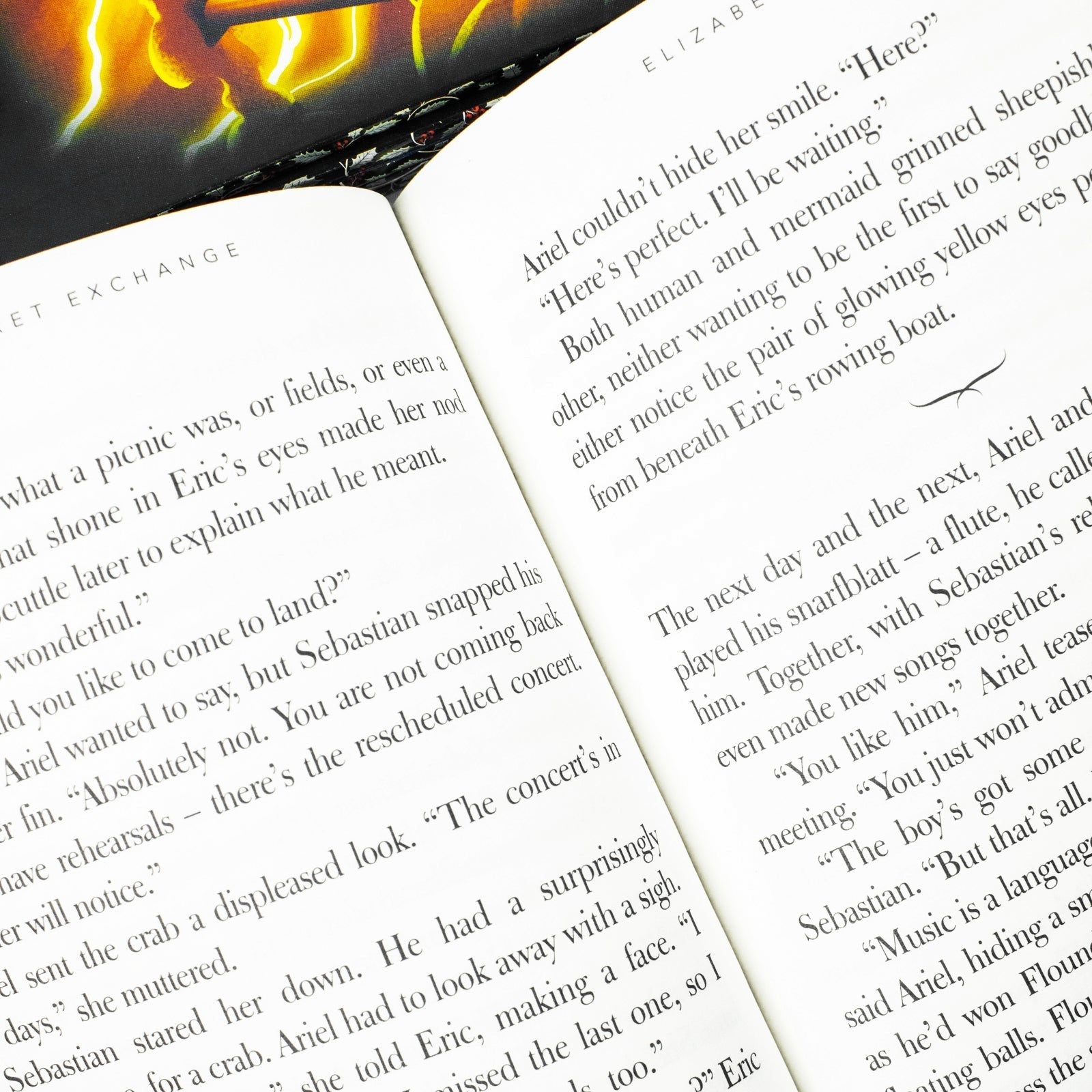 Disney Twisted Tales Advent Calendar Box Set: Fantasy Books for Kids - Holiday Gift with Magic, Adventure, Fun & Surprises for Children